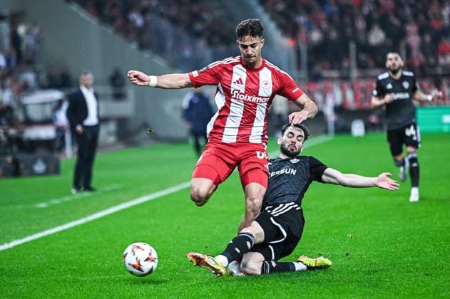 Olympiacos FC vs Qarabag UEFA Europa League 2024 25, Matchday 8 84 Charalampos Kostoulas of Olympiacos FC plays during the Europa League, Matchday 8 match between Olympiacos FC and Qarabag at Georgios Karaiskakis Stadium in Piraeus, Greece, on January 30, 2025 Copyright: xBEAUTIFULxSPORTS Kyriazisx