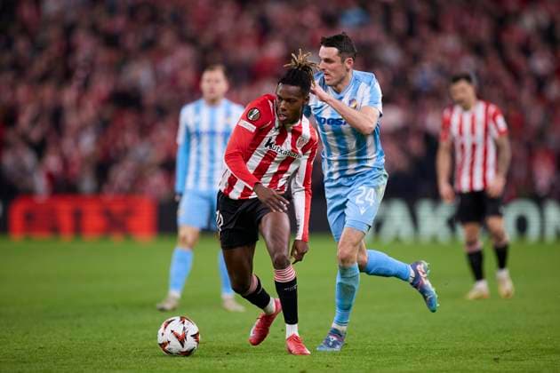 January 30, 2025, Bilbao, Vizcaya, SPAIN: Milan Havel of FC Viktoria Plzen competes for the ball with Nico Williams of Athletic Club during the Europa League match between Athletic Club and and FC Viktoria Plzen at San Mames on January 30, 2025, in Bilbao, Spain. Bilbao SPAIN - ZUMAa181 20250130_zaa_a181_021 Copyright: xRicardoxLarreinax