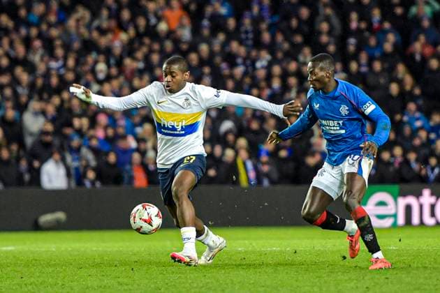 Rangers v Royale Union Saint-Gilloise UEFA Europa League Mohammed Diomande of Rangers and Noah Sadiki of Royale Union Saint-Gilloise during the UEFA Europa League match at Ibrox Stadium, Glasgow UK Newspapers OUT Copyright: xJamiexJohnstonx FIL-21353-0090
