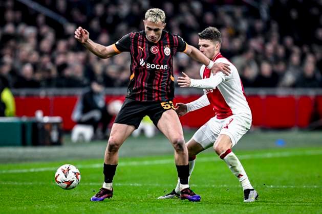 Galatasaray midfielder Lucas Torreira, AFC Ajax Amsterdam defender Anton Gaaei, during the match Ajax Galatasaray at the Johan Cruijff ArenA for the UEFA Europa League phase Matchday 8 season 2024 2025 in AMSTERDAM, Netherlands on 30 januari 2025, photo by Stefan Koops EYE4images DeFodi Images Defodi 746 212339 Defodi-746