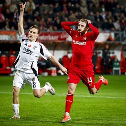 ENSCHEDE - Sem Steijn of FC Twente balks at a missed opportunity during the UEFA Europa League match between FC Twente and Besiktas JK at Stadion De Grolsch Veste on Jan. 30, 2025 in Enschede, Netherlands. ANP VINCENT JANNINK UEFA Europa League 2024 25 League Phase MD8 2024 25 xVIxANPxSportx xxANPxIVx 518743641 originalFilename: 518743641.jpg