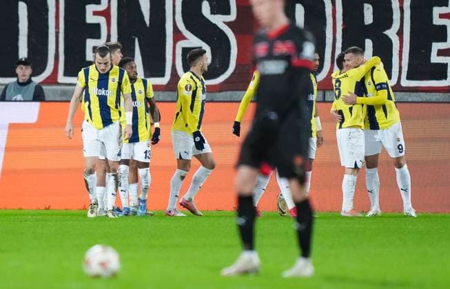 UEFA Europa League FC Midtjylland Fenerbahçe Players from Fenerbahce celebrates after scoring in the UEFA Europa League match between FC Midtjylland and Fenerbahçe at MCH Arena in Herning on Thursday, January 30, 2025 , Herning Denmark  Copyright: ClausxFisker ClausxFiskerx spdk20250130-233953-L
