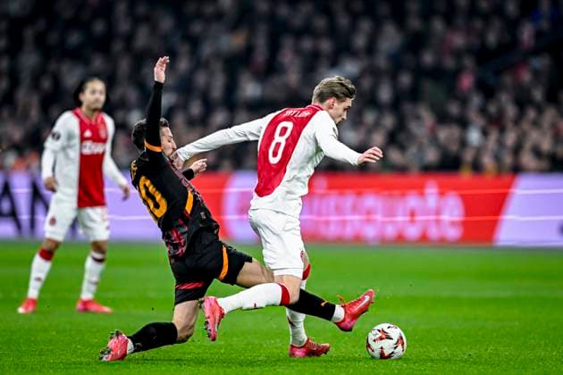 Galatasaray forward Dries Mertens, AFC Ajax Amsterdam midfielder Kenneth Taylor, during the match Ajax Galatasaray at the Johan Cruijff ArenA for the UEFA Europa League League phase Matchday 8 season 2024 2025 in AMSTERDAM, Netherlands on 30 januari 2025, photo by Stefan Koops EYE4images DeFodi Images Defodi 746 212426 Defodi-746