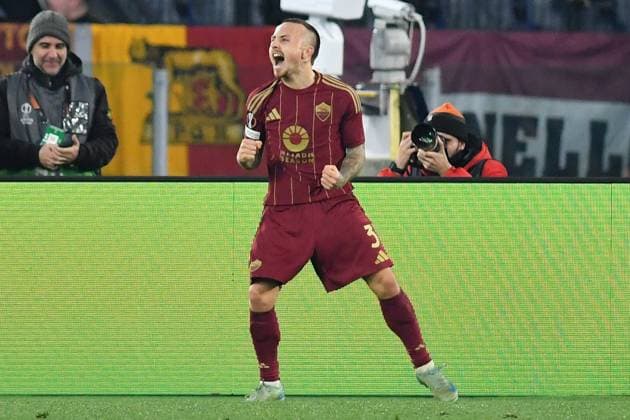 Soccer, Europa League qualifying round , AS Roma v Eintracht Frankfurt Angelino of AS Roma celebrates scoring his goal during the Europa League qualifying round - 8th leg match between AS Roma v Eintracht Frankfurt at Olympic stadium Copyright: xImago-Images Emmefotox