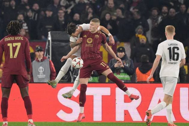 CALCIO - UEFA Europa League - AS Roma vs Eintracht Frankfurt Romaâ??s Artem Dovbyk during the UEFA Europa League 2024-2025 football match between AS Roma vs Eintracht Frankfurt at the Olympic Stadium in Rome on Juanary 30, 2025. Rome Italy  Copyright: xIPAxSport ABACAx