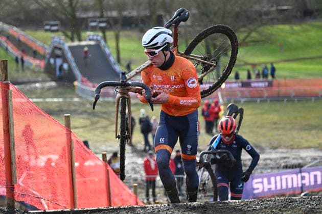 2025 UCI Cyclo-Cross WC - Media activities 31 01 2025 LIEVIN, FRANCE - JANUARY 31 : Kamp Ryan (NED) on training during the official training session on the track of the 2025 UCI Cyclo-Cross World Championships on January 31, 2025 in Lievin, France, 31 01 2025 Lievin France  Copyright: xNicoxVereeckenx