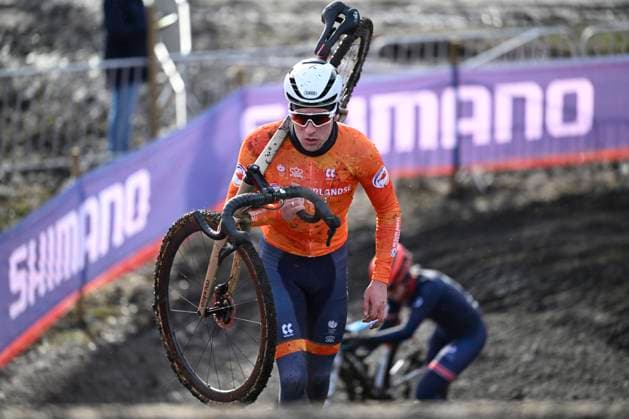 2025 UCI Cyclo-Cross WC - Media activities 31 01 2025 LIEVIN, FRANCE - JANUARY 31 : Kamp Ryan (NED) on training during the official training session on the track of the 2025 UCI Cyclo-Cross World Championships on January 31, 2025 in Lievin, France, 31 01 2025 Lievin France  Copyright: xNicoxVereeckenx