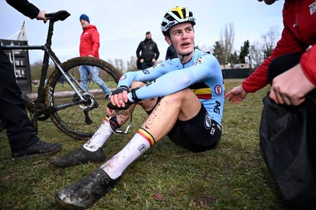 2025 UCI Cyclo-Cross WC - Team Relay LIEVIN, FRANCE - JANUARY 31 : Vanden Eynde Mats (BEL) during the 2025 UCI Cyclo-Cross World Championships for Mixed Team Relay on January 31, 2025 in Lievin, France, 31 01 2025 Lievin France  Copyright: xNicoxVereeckenx