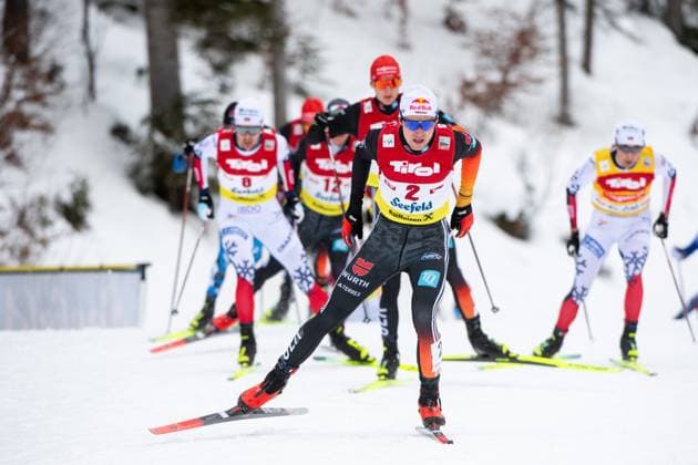 GEIGER Vinzenz (Deutschland) beim 10 km Langlauf, dahinter SCHMID Julian (Deutschland), RIIBER Jarl Magnus (Norwegen), AUT, FIS Nordische Kombination Weltcup, Seefeld Triple, Massenstart, Herren, Saison 2024 2025, 31.01.2025 AUT, FIS Nordische Kombination Weltcup, Seefeld Triple, Massenstart, Saison 2024 2025, 31.01.2025 Seefeld *** GEIGER Vinzenz Germany during 10 km cross-country skiing, behind SCHMID Julian Germany , RIIBER Jarl Magnus Norway , AUT, FIS Nordic Combined World Cup, Seefeld Triple, mass start, men, season 2024 2025, 31 01 2025 AUT, FIS Nordic Combined World Cup, Seefeld Triple, mass start, season 2024 2025, 31 01 2025 Seefeld Copyright: xEibner-Pressefoto Memmlerx EP_MMR