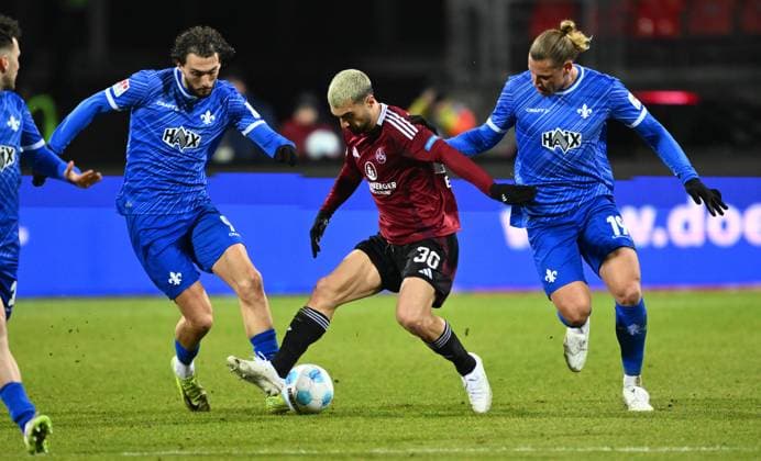 31 01 2025 Soccer Season 2024 2025 2 Soccer Bundesliga 20 Matchday 1 FC Nürnberg FCN Club SV Darmstadt 98 SVD Lilien Sportfoto Zink xwoxzix DFL regulations prohibit any use of photographs as image sequences and or quasi video only for editorial use Fraser Hornby 9, SV Darmstadt 98 D98 SV98 Mahir Emreli 30, 1 FC Nürnberg FCN Fynn Luca Lakenmacher 19, SV Darmstadt 98 D98 SV98