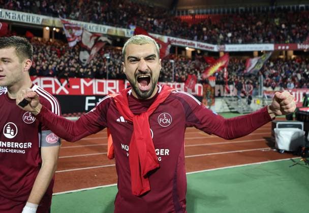 31 01 2025 Soccer Season 2024 2025 2 Soccer Bundesliga 20 Matchday 1 FC Nürnberg FCN Club SV Darmstadt 98 SVD Lilien Sportfoto Zink DaMa xdaxmax DFL regulations prohibit any use of photographs as image sequences and or quasi video only for editorial use Jubel Freude nach Spielende Mahir Emreli 30, 1 FC Nürnberg FCN ballt Faust Fäuste