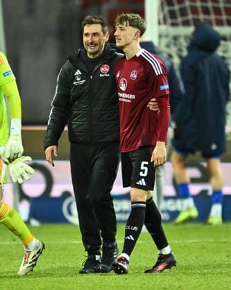 31 01 2025 Soccer Season 2024 2025 2 Soccer Bundesliga 20 Matchday 1 FC Nürnberg FCN Club SV Darmstadt 98 SVD Lilien Sportfoto Zink xwoxzix DFL regulations prohibit any use of photographs as image sequences and or quasi video only for editorial use Miroslav Miro Klose Trainer 1 FC Nürnberg FCN Tim Drexler 5, 1 FC Nürnberg FCN after the end of the match