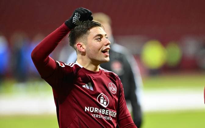 31 01 2025 Soccer Season 2024 2025 2 Soccer Bundesliga 20 Matchday 1 FC Nürnberg FCN Club SV Darmstadt 98 SVD Lilien Sportfoto Zink xwoxzix DFL regulations prohibit any use of photographs as image sequences and or quasi video only for editorial use Stefanos Tzimas 9, 1 FC Nürnberg FCN ballt Faust Fäuste Jubel Freude nach Spielende