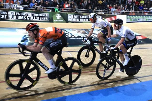 DEU, Sixdays Weekend 2025, 31 01 2025, Velodrom, Berlin, DEU, Sixdays Weekend 2025, in the picture Roger Kluge GER and Theo Reinhardt GER, Philip Heijnen NED Photo Juergen Engler nordphoto GmbH nordphotoxGmbHx xEngler nph00076
