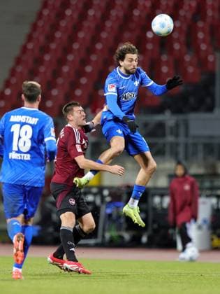 31 01 2025 Soccer Season 2024 2025 2 Soccer Bundesliga 20 Matchday 1 FC Nürnberg FCN Club SV Darmstadt 98 SVD Lilien Sportfoto Zink DaMa xdaxmax DFL regulations prohibit any use of photographs as image sequences and or quasi video only for editorial use Philipp Förster 18, SV Darmstadt 98 D98 SV98 Robin Knoche 31, 1 FC Nürnberg FCN Fraser Hornby 9, SV Darmstadt 98 D98 SV98