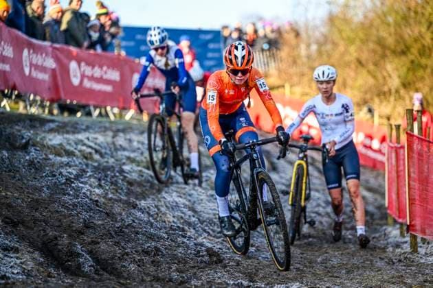 2025 UCI Cyclo-Cross WC - Women Junior LIEVIN, FRANCE - FEBRUARY 01 : Jochems Bente (NED) in action during the 2025 UCI Cyclo-Cross World Championships for Women Junior on February 01, 2025 in Lievin, France, 01 02 2025 Lievin France  Copyright: xNicoxVereeckenx