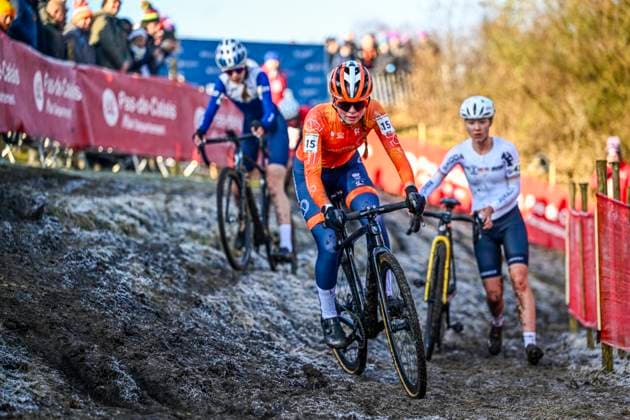 2025 UCI Cyclo-Cross WC - Women Junior LIEVIN, FRANCE - FEBRUARY 01 : Jochems Bente (NED) in action during the 2025 UCI Cyclo-Cross World Championships for Women Junior on February 01, 2025 in Lievin, France, 01 02 2025 Lievin France  Copyright: xNicoxVereeckenx