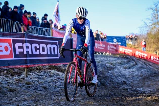 2025 UCI Cyclo-Cross WC - Women Junior LIEVIN, FRANCE - FEBRUARY 01 : Revol Lise (FRA) in action during the 2025 UCI Cyclo-Cross World Championships for Women Junior on February 01, 2025 in Lievin, France, 01 02 2025 Lievin France  Copyright: xNicoxVereeckenx
