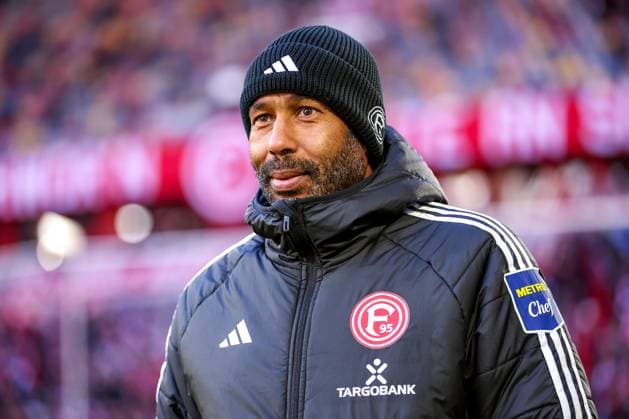 01 02 2025, Football, Fortuna Düsseldorf SSV Ulm 1846, 2 Fußball Bundesliga, 20 Matchday, Merkur Spiel Arena, Season 2024 2025 Head coach Daniel Thioune Coach Fortuna Düsseldorf DFB regulations prohibit any use of photographs as image sequences and or quasi video Nordrhein Westfalen Germany