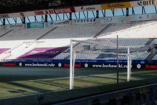 01 02 2025, Women, Soccer, 1 BL, Season 2024 2025, SGS Essen vs 1 FC Koeln Folded goal in front of frozen pitch Essen Stadion an der Hafenstrasse NRW Germany