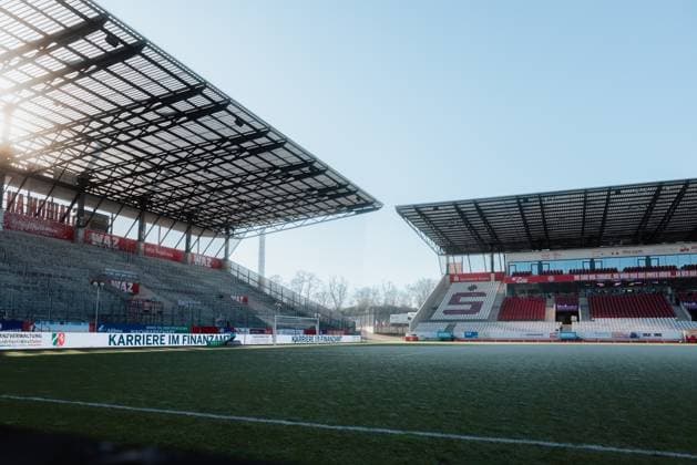 Football, Women, SGS Essen - 1. FC Köln, match cancelled, pitch not available