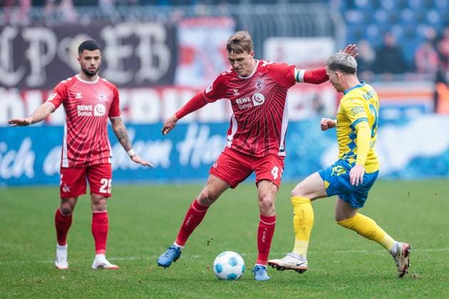 2 Soccer Bundesliga Eintracht Braunschweig 1 FC Köln 01 02 2025 duel Timo Hübers 1 FC Köln, 4 , Lino Tempelmann Eintracht Braunschweig, 20 2 Soccer Bundesliga, Eintracht Braunschweig 1 FC Köln, Braunschweig, EINTRACHT Stadion am 01 02 2025 DFL REGULATIONS PROHIBIT ANY USE OF PHOTOGRAPHS AS IMAGE SEQUENCES AND OR QUASI VIDEO Copyright: xBEAUTIFULxSPORTS Wunderlx