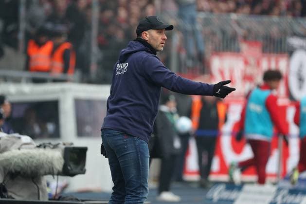 Braunschweig vs Cologne, 2 BL Braunschweig, 01 02 2025, FOOTBALL Eintracht Braunschweig vs 1 FC Cologne, 2 BL, Season 2024 25 Head coach Daniel Scherning Eintracht Braunschweig Braunschweig