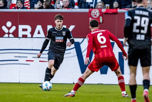 Soccer Men 2 Bundesliga 20 Matchday Season 2024 2025 Fortuna Düsseldorf vs SSV Ulm 1846 Soccer 01 02 25 30 Maurice Krattenmacher SSV Ulm 1846 Soccer Düsseldorf Merkur Spiel Arena North Rhine-Westphalia Germany