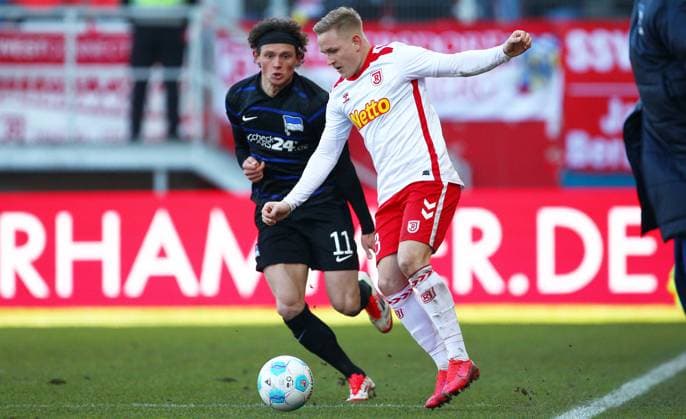 Reese - Pröger , 2.Bundesliga , Jahn Regensburg-Hertha Berlin , Fußball , in den Jahnstadion , Regensburg , Bayern , Deutschland . Februar 01, 2025 . Photo by: Davide Elias Ipa Photo Pressefoto DENL Copyright: xDavidexEliasx