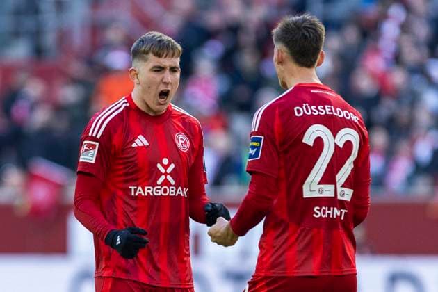 2 Soccer Bundesliga Fortuna Düsseldorf SSV Ulm 1846 Soccer, 01 02 2024 Isak Bergmann Johannesson Fortuna Düsseldorf, 8 and Danny Schmidt Fortuna Düsseldorf, 22 cheer after the final whistle 2 Soccer Bundesliga, Fortuna Düsseldorf SSV Ulm 1846 Soccer, 20 Matchday, on 01 02 2024, Merkur Spiel Arena, Düsseldorf DFL regulations prohibit any use of photographs as image sequences and or quasi video Copyright: xBEAUTIFULxSPORTS Meuselx