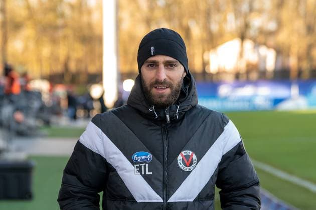 01 02 25, Football 3 Liga, Season 2024 2025, 22 Matchday, Viktoria Köln 1904 e V TSV 1860 München at Sportpark Höhenberg in Cologne The 13-goal man Serhat Semih Gueler Viktoria Koeln, 30 starts today on the bench Important note According to the regulations of the DFL German Football League or the DFB German Football Association, it is prohibited, to utilize or have utilized photographs taken in the stadium and or of the match in the form of sequential images and or video-like photo series Foto Kirchner Media Thomas Haesler Copyright: xKirchner-Media ThomasxHaeslerx