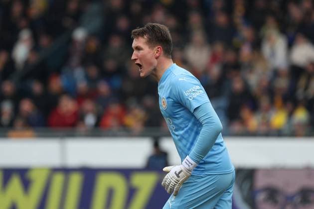Braunschweig vs Cologne, 2 BL Braunschweig, 01 02 2025, FOOTBALL Eintracht Braunschweig vs 1 FC Cologne, 2 BL, Season 2024 25 Goalkeeper Ron Thorben Hoffmann Eintracht Braunschweig Braunschweig