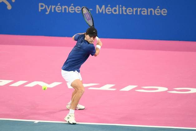 TENNIS : Open Sud de France ATP, Tennis Herren 250 - 01 02 2025 MONTPELLIER, FRANCE - 01 FEVRIER : Q Aleksandar KOVACEVIC (USA) lors de la demi-finale du tournoi Open Sud de France ATP 250 contre 1 Andrey RUBLEV a Montpellier le 1er fÃ vrier 2025. France  Copyright: xValentinaxClaretx