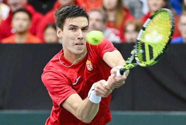 February 1, 2025, Montreal, Pq, Canada: p>Fabian Marozsan, of Hungary, plays a shot to Alexis Galarneau, of Canada, during their Davis Cup qualifying tennis match in Montreal on Saturday, February 1, 2025. Alexis Galarneau, Fabian Marozsan, - ZUMAc35_ 20250201_zaf_c35_051 Copyright: xGrahamxHughesx