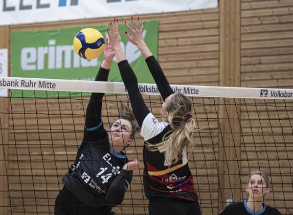 Volleyball Regionalliga in Gladbeck FOR EDITORIAL PURPOSES ONLY EDITORIAL USE ONLY p Maren Vierhaus smashing Volleyball Regionalliga TV Gladbeck MTV Köln on Saturday, February 01, 2025 in Gladbeck ¨ Germany NRW Gladbeck Copyright ChristophxWojtyczka Copyright: ChristophxWojtyczka doc7z6m2kbnkoy1jlfspod0 ,EDITORIAL USE ONLY Copyright: ChristophxWojtyczka