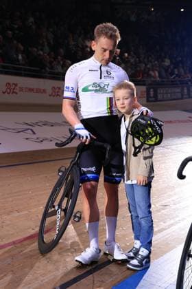 DEU, Sixdays Weekend, 02 02 2025, Velodrom, Berlin, DEU, Sixdays Weekend, in the picture Theo Reinhardt GER , Leo Foto Juergen Engler nordphoto GmbH nordphotoxGmbHx xEngler nph00076