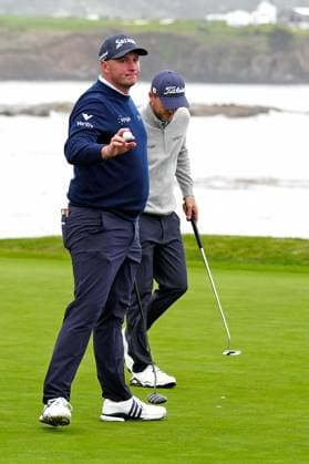 PEBBLE BEACH, CA - FEBRUARY 01: PGA, Golf Herren golfer Sepp Straka reacts to making a birdie putt on the 18th hole during the third round of the AT&T Pebble Beach Pro AM on February 1, 2025, at Pebble Beach Golf Links in Pebble Beach, California. (Photo by Brian Spurlock Icon Sportswire) GOLF: FEB 01 PGA AT&T Pebble Beach Pro-Am EDITORIAL USE ONLY Icon25020114
