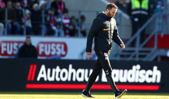 Football, SSV Jahn Regensburg sacks coach Andreas Patz, archive pictures