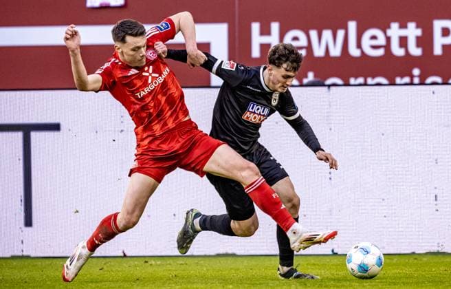 Soccer Men 2 Bundesliga 20 Matchday Season 2024 2025 Fortuna Düsseldorf vs SSV Ulm 1846 Football 01 02 25 7 Dzenan Pejcinovic Fortuna Düsseldorf , 30 Maurice Krattenmacher SSV Ulm 1846 Football DFL regulations prohibit any use of photographs as image sequences and or quasi video Düsseldorf Merkur Spiel Arena Nordrheinwestfalen Germany
