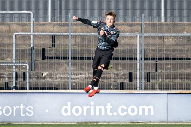 02 02 2025, Football U19 DFB Youth League, Matchday 01, Season 2024 2025, 1 FC Koeln FC Bayern Muenchen Franz Kremer Stadium in Cologne Lennart Karl FC Bayern Muenchen, 07 celebrates his goal for 1 0 Photo Kirchner Media Thomas Haesler Copyright: xKirchner-Media ThomasxHaeslerx