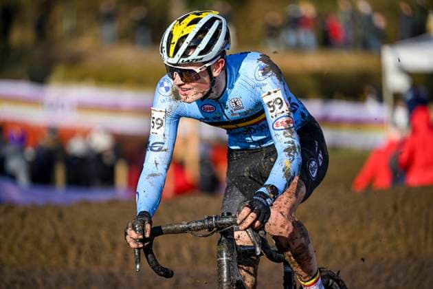 2025 UCI Cyclo-Cross WC - Men Junior LIEVIN, FRANCE - FEBRUARY 02 : Vanden Eynde Mats (BEL) in action during the 2025 UCI Cyclo-Cross World Championships for Men Junior on February 02, 2025 in Lievin, France, 02 02 2025 Lievin France  Copyright: xNicoxVereeckenx