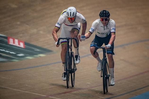 KLUGE Roger, REINHARDT Theo Six Day Berlin 2025 Team 1 KLUGE Roger GER Red REINHARDT Theo GER Black Landscape horizontal Landscape Event Event Six Day Berlin 2025 Category Category Cycling Track Cycling Sixdays Elite Men Location Location Europe Germany Berlin Velodrom Berlin Discipline Madison Distance m Date Date 01 02 2025 Saturday Day 2