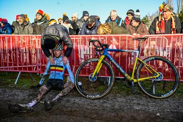 2025 UCI Cyclo-Cross WC - Men Junior LIEVIN, FRANCE - FEBRUARY 02 : Lejeune Giel (BEL) after the race during the 2025 UCI Cyclo-Cross World Championships for Men Junior on February 02, 2025 in Lievin, France, 02 02 2025 Lievin France  Copyright: xNicoxVereeckenx