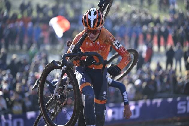 2025 UCI Cyclo-Cross WC - Men Junior LIEVIN, FRANCE - FEBRUARY 02 : Timmermans Cas (NED) in action during the 2025 UCI Cyclo-Cross World Championships for Men Junior on February 02, 2025 in Lievin, France, 02 02 2025 Lievin France  Copyright: xNicoxVereeckenx
