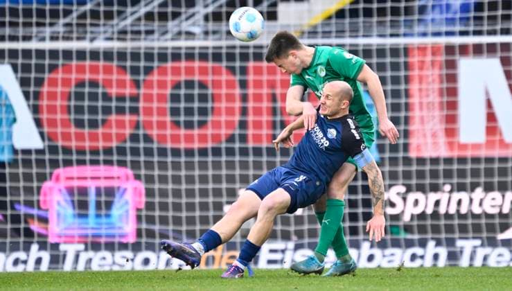 02 02 2025 Soccer Season 2024 2025 2 Soccer Bundesliga 20 Matchday SC Paderborn 07 SCP SpVgg Greuther Fürth Kleeblatt Sportfoto Zink xwoxzix DFL regulations prohibit any use of photographs as image sequences and or quasi video only for editorial use Sven Michel 11, SC Paderborn 07 Gian Luca Gian Luca Itter 27, SpVgg Greuther Fürth