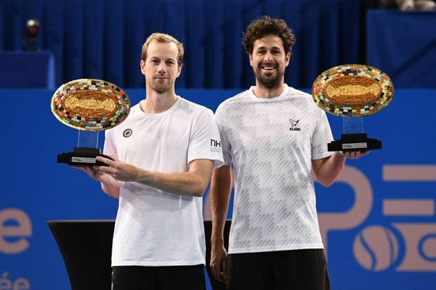 TENNIS : Open Sud de France ATP, Tennis Herren 250 - 02 02 2025 MONTPELLIER, FRANCE - 02 FEVRIER : Robin HAASE (NED) - Botic VAN DE ZANDSCHULP (NED) vainqueurs de lors de la finale doubles du tournoi Open Sud de France ATP 250 a Montpellier le 2 fÃ vrier 2025. France  Copyright: xValentinaxClaretx