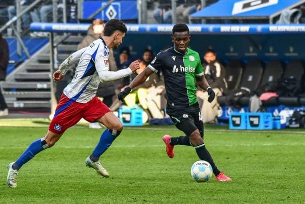 Daniel Elfadli HSV 40 Rabbi Matondo Hannover Germany , Hamburg , Volksparkstadion , Football , Bundesliga 2 , Hamburger SV Hannover 96