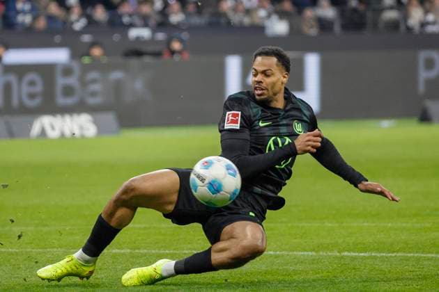 Lukas Nmecha VfL Wolfsburg, 10 , Football, 1 Bundesliga, Matchday 20, 2024 2025, Eintracht Frankfurt vs VfL Wolfsburg, 02 02 2025, Deutsche Bank Park, Frankfurt am Main, Germany DFL REGULATIONS PROHIBIT ANY USE OF PHOTOGRAPHS AS IMAGE SEQUENCES AND OR QUASI VIDEO Frankfurt am Main Deutsche Bank Park Baden Württemberg Germany Copyright: xGrantxHubbsx