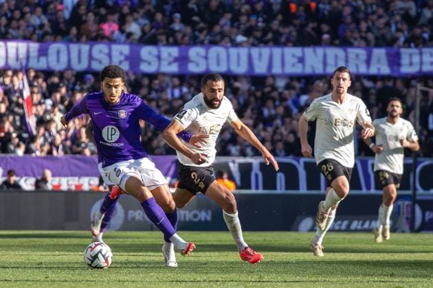FOOTBALL : Toulouse FC VS OGC Nice - Ligue 1 McDonald s - 02 02 2025 TOULOUSE, FRANCE - FEBRUARY 02 - FOOTBALL : Zakaria ABOUKHLAL during the 20th Day of the Ligue 1 McDonald s : Toulouse FC VS OGC Nice at the TFC Stadium on February 02, 2025 in Toulouse, France  Copyright: x(PhotoxbyxSylvainxDionisio PsnewZ)x