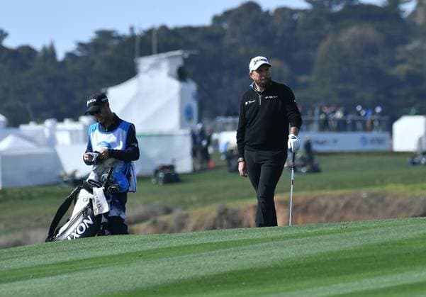 February 2, 2025, Pebble Beach, Ca, USA: Shane Lowry during the final round of the AT&T Pebble Beach Pro-Am 2025 at Pebble Beach Golf Links on February 02, 2025 in Pebble Beach, California. Photo: Casey Flanigan imageSPACE Pebble Beach USA - ZUMAi237 20250202_zsa_i237_019 Copyright: xFlanigan Imagespacex